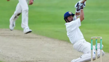 Top 5 Innovative Cricket Shots - Upper cut to Helicopter shot